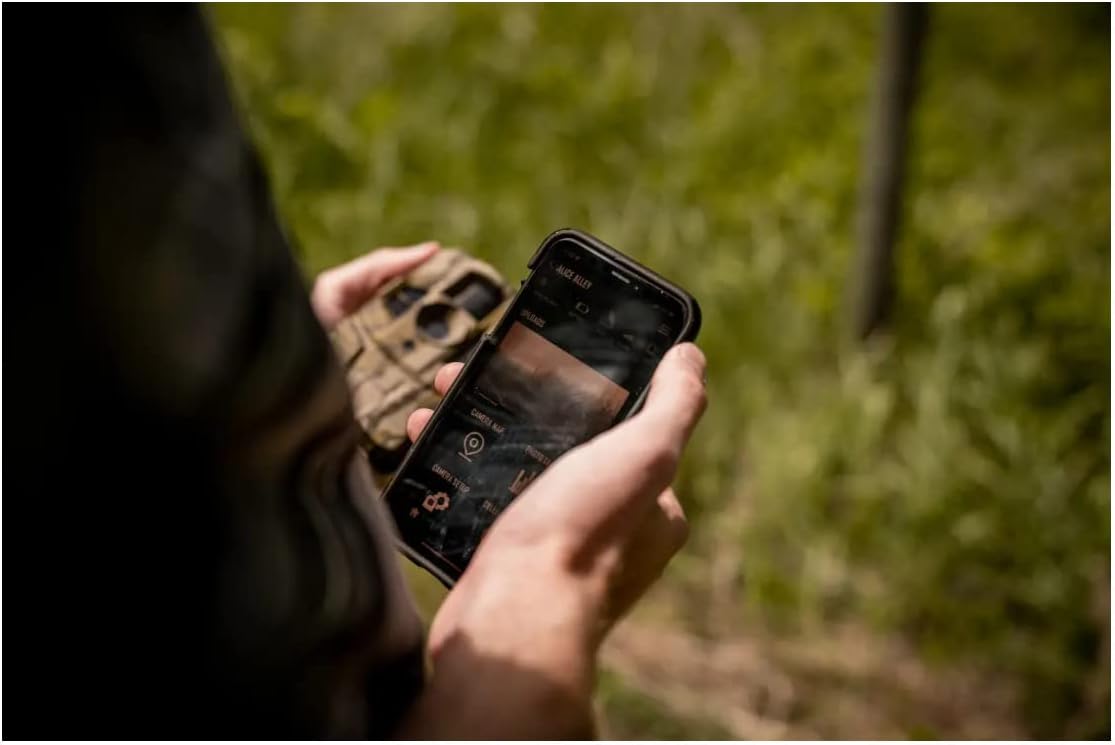 Stealth Cam Connect Cellular Trail Camera (AT&T) Game Camera Ideal for Hunting, Motion Activated, Waterproof Bundle with Solar Power Panel, 32 GB Memory Card and 4-in-1 Card Reader (10-Pack)