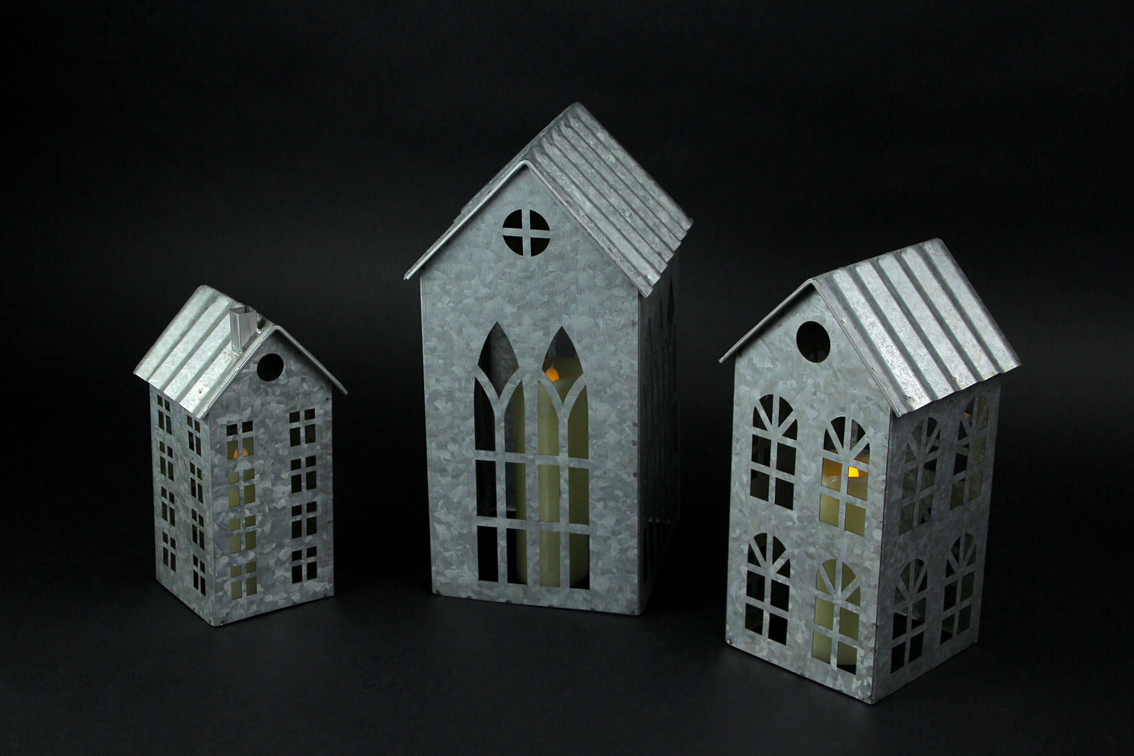 Country Farmhouse Metal House Shaped Candle Holders Set of 3