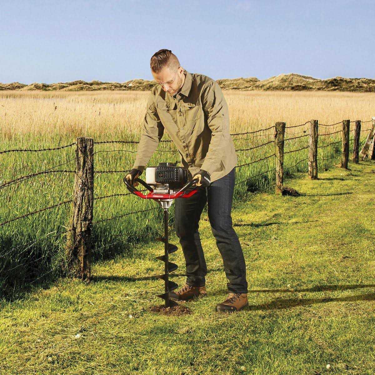 Predator Gas Powered Earth Auger