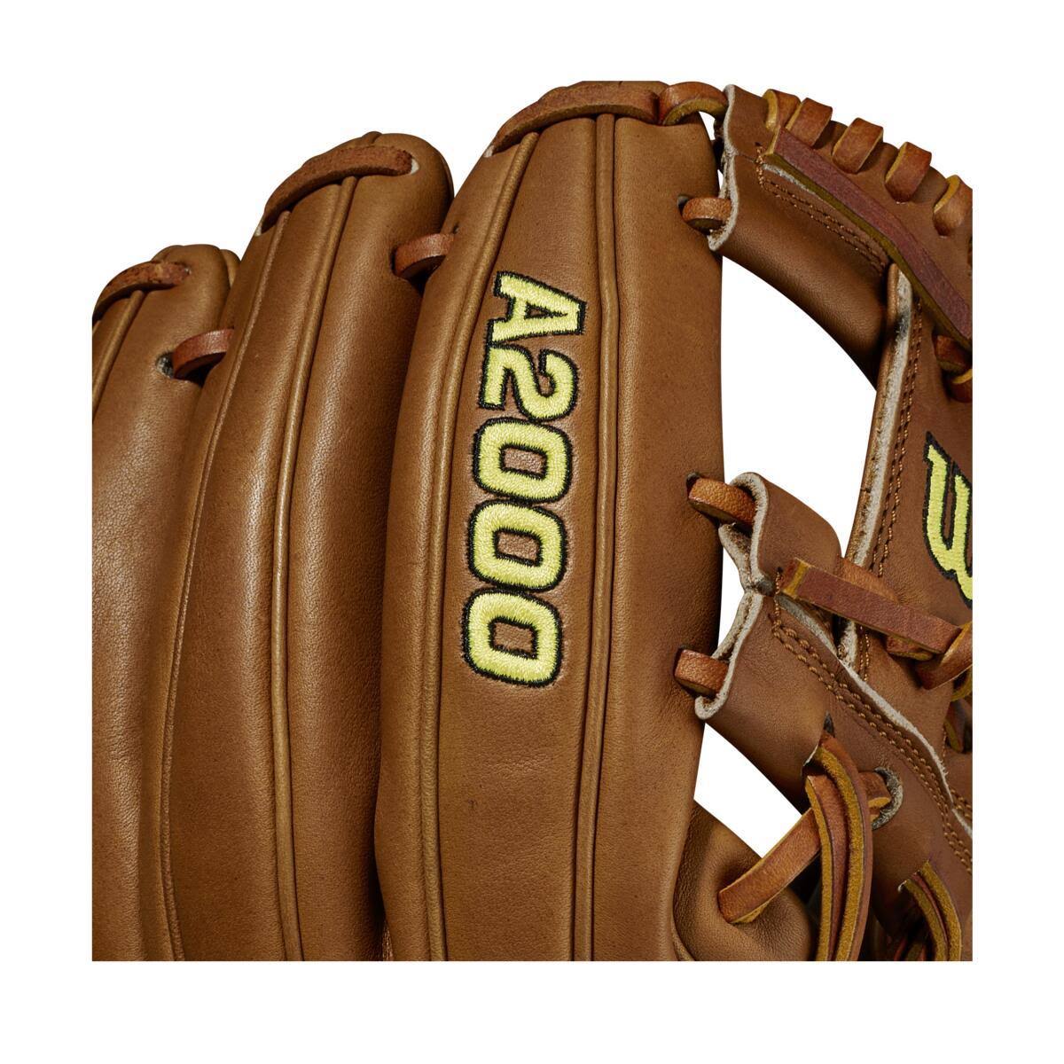 Wilson 2021 A2000 DP15 11.5x22 Infield Baseball Glove
