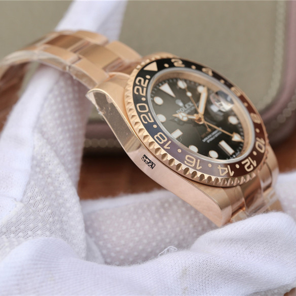 GMT MASTER 2 Rose Gold Multicolor Selection 40mm