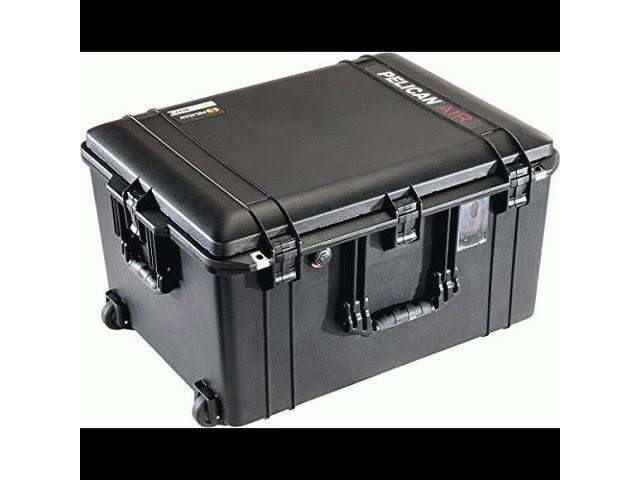 Pelican Air 1637 Case with Foam (Black)