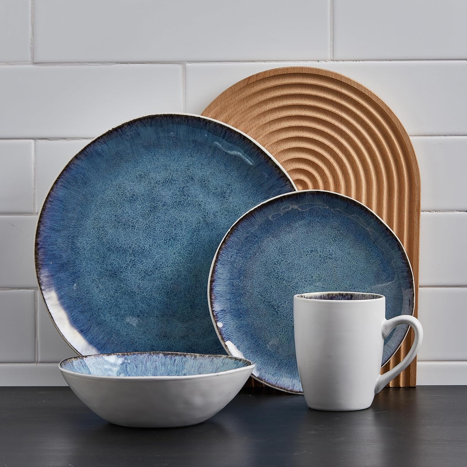 Stone lain Romy Stoneware Dinnerware Set, 16-Piece Service for 4, Blue