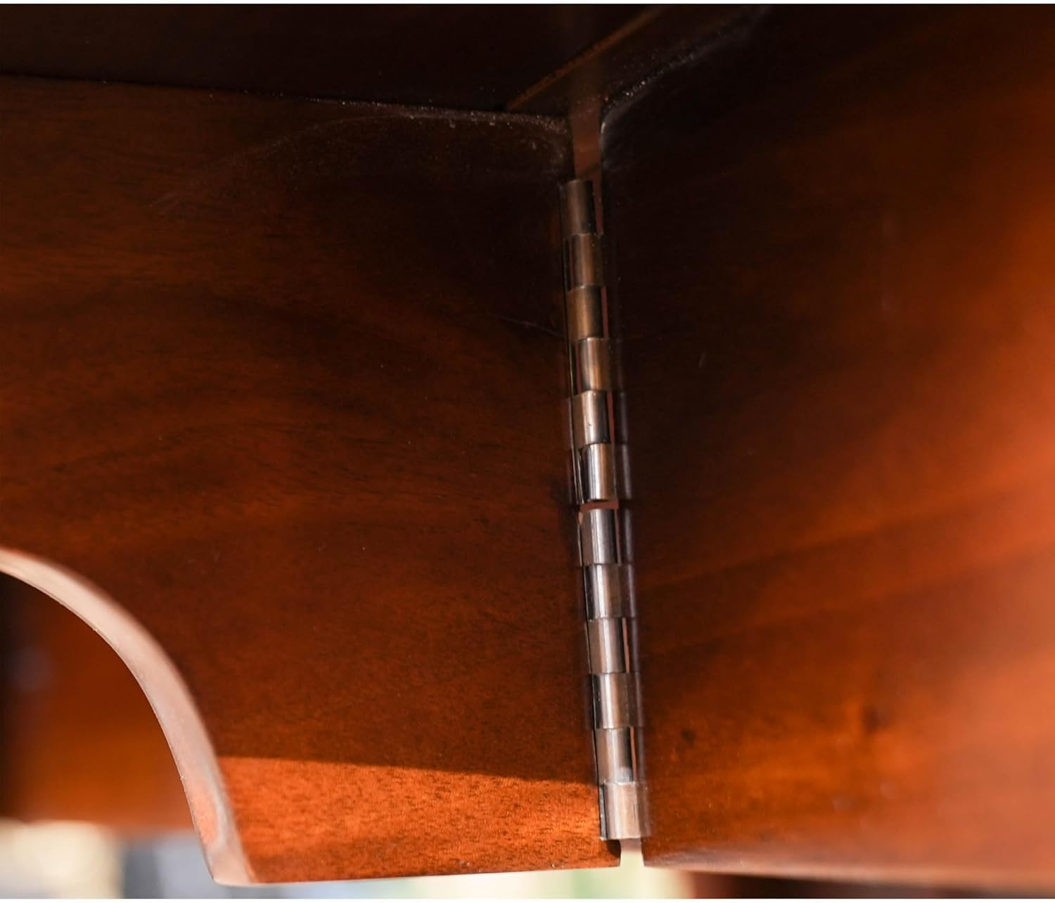 NSI051 Mahogany Pembroke Table