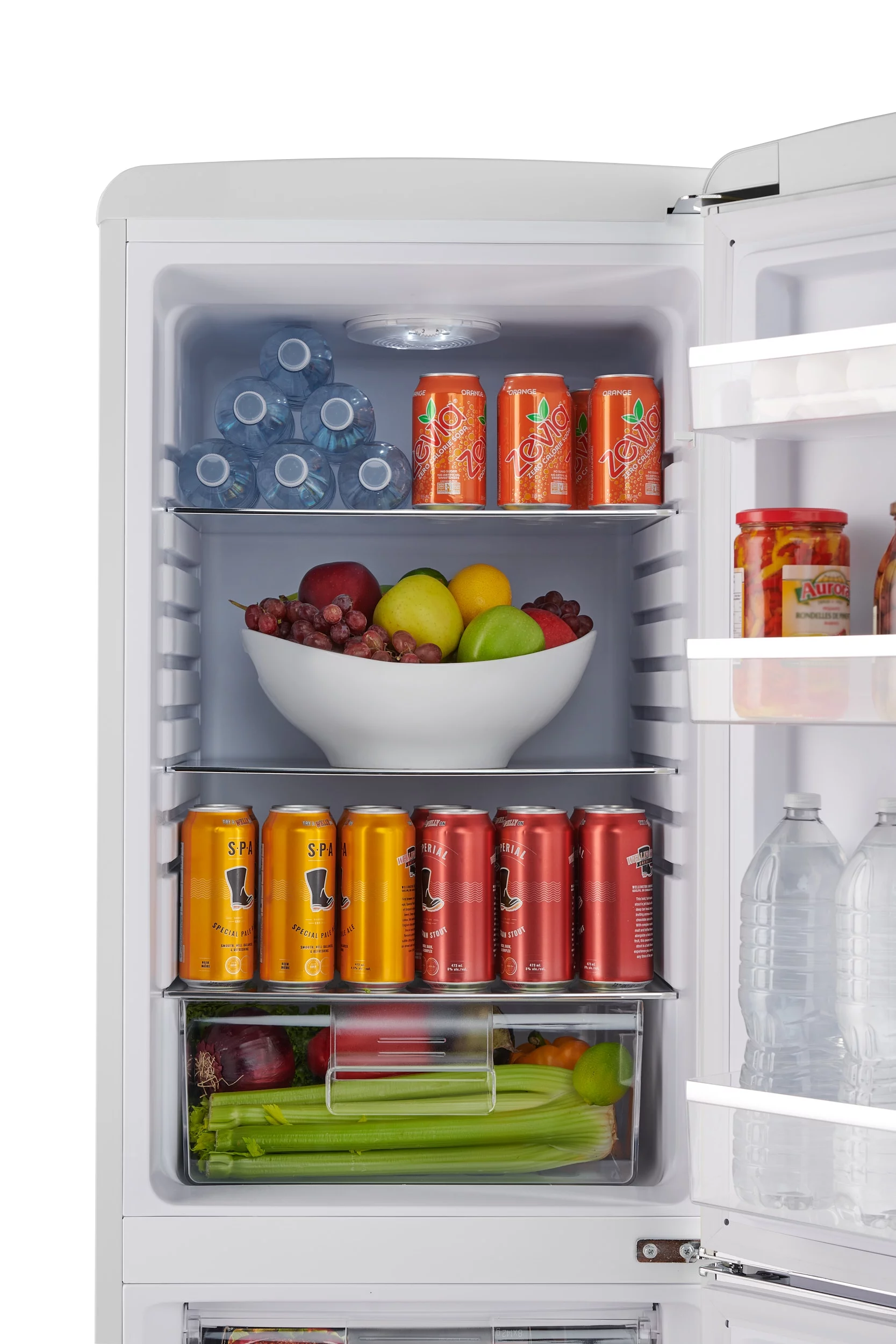 iio 7 cu. ft. Retro refrigerator with bottom freezer
