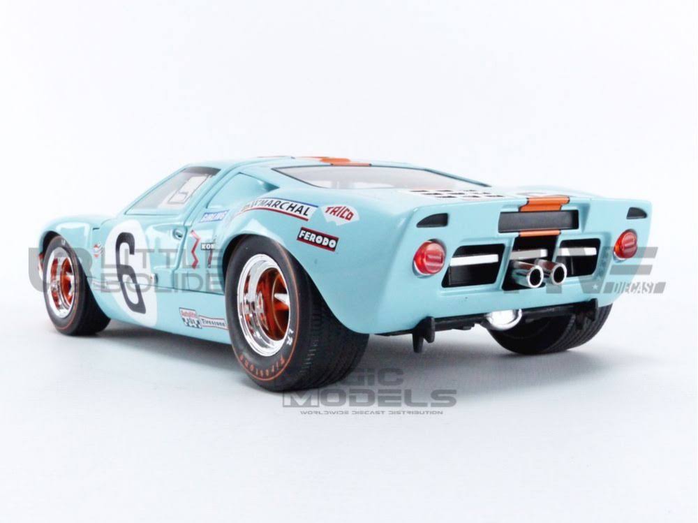 Ford GT40 Mk1 #6 Ickx - Olivier Gulf Winner 24 Hours of Le Mans (1969) Competition Series 1/18 Diecast Model Car by Solido