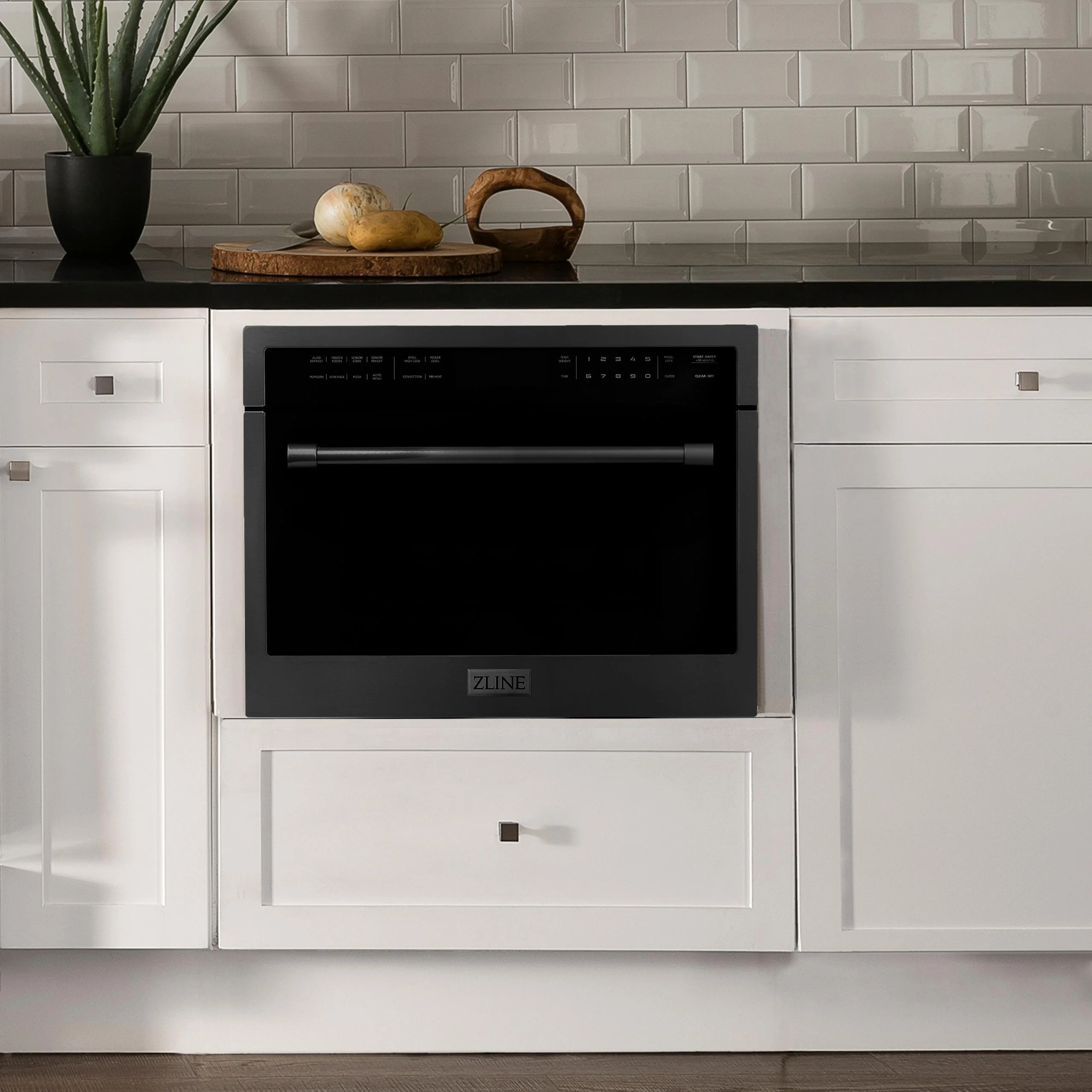 ZLINE 24 Microwave Oven in Stainless Steel