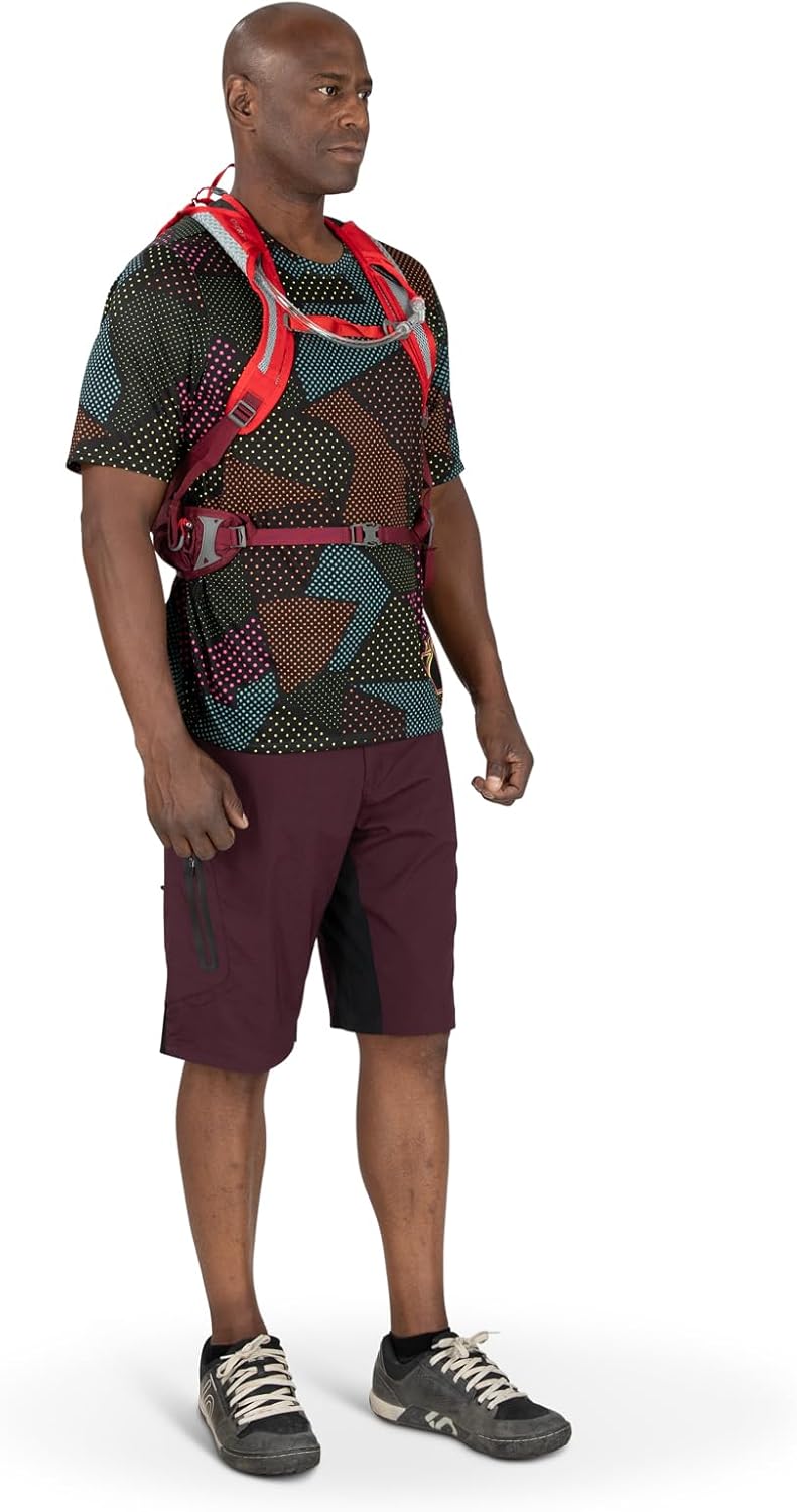 Osprey Siskin 12L Men's Biking Backpack with Hydraulics Reservoir, Ultimate Red
