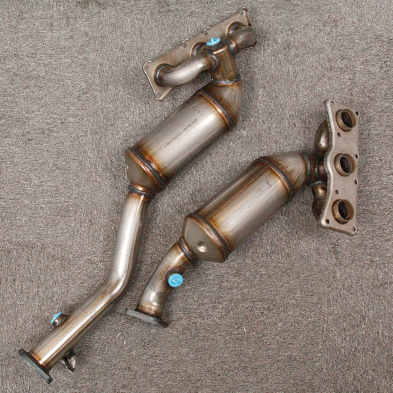 Set of 2 Front Manifold Catalytic Converter For 2007 TO 2010 BMW X5 Direct Fit