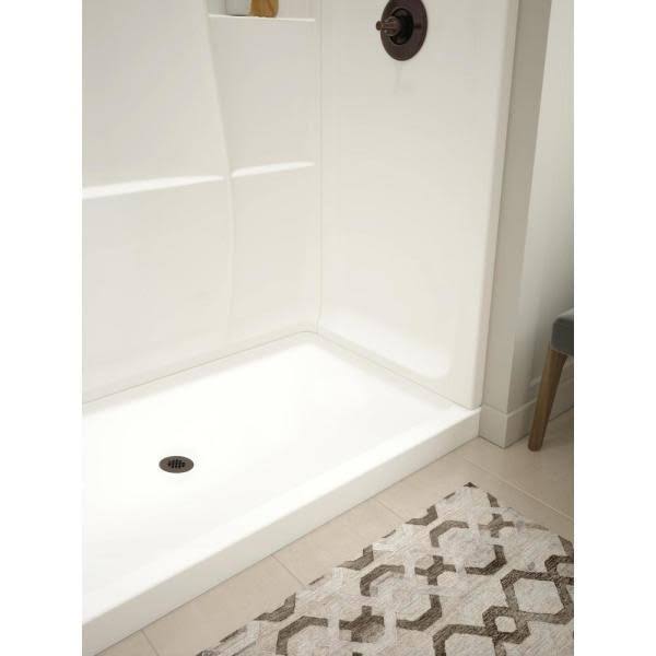 Delta Classic 400 32 in. x 60 in. Single Threshold Center Drain Alcove Shower Base in High Gloss White 40094C