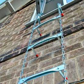 Safe-escape 1015 2nd Story 15 ft. Portable Fire Escape Ladder Fits 10 in. Thick Wall - Steel Chain