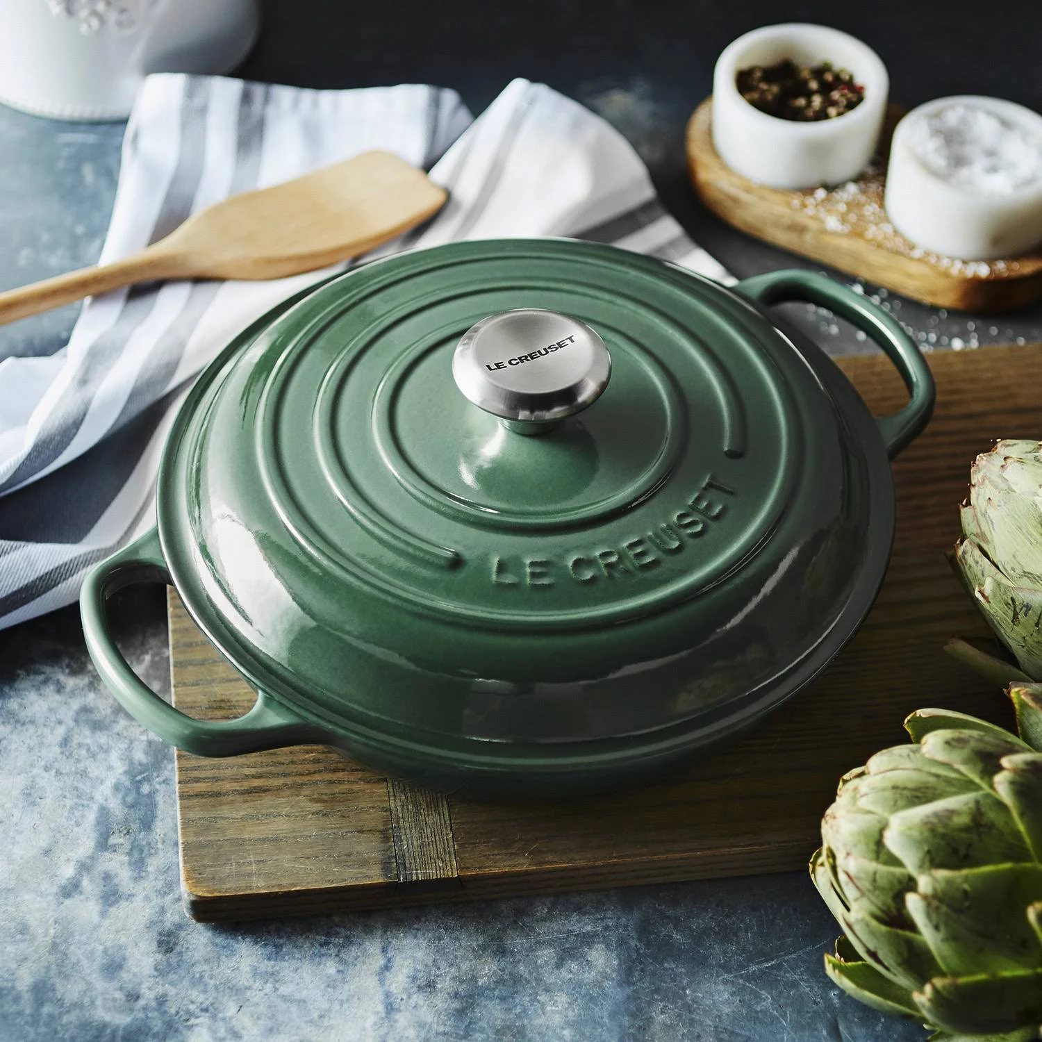 Le Creuset Signature Cast Iron 3.5-Quart Deep Teal Braiser