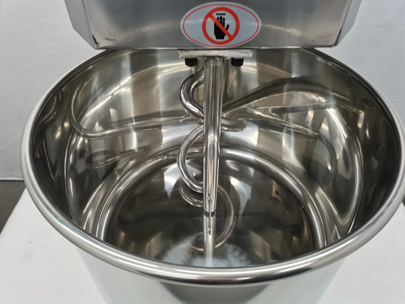 INTSUPERMAI Double Speed Dough Mixer Spiral Flour Mixing 30L Stainless Steel