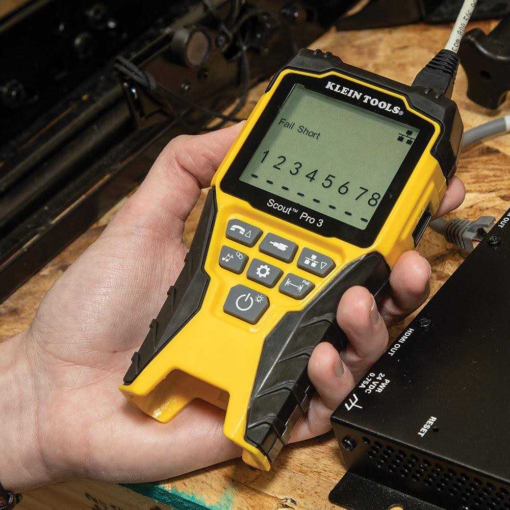Klein Tools VDV501-852 Scout Pro 3 Tester with Locator Remote Kit