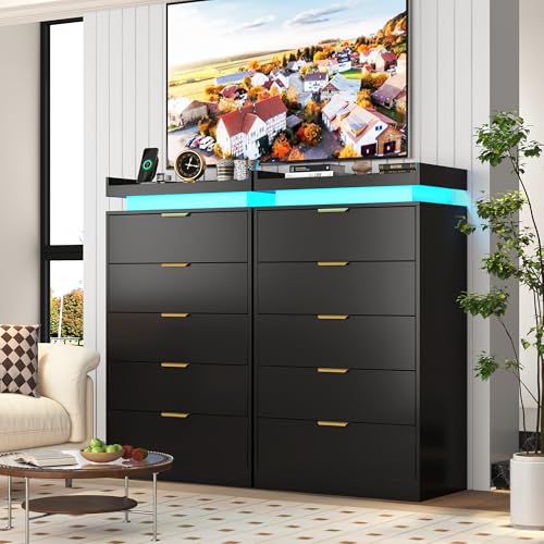 White Dresser with LED Lights, Wooden LED Dresser, 4 Drawer Chest with Charging Station, Tall Chest of Drawer Closet Organizer for Bedroom, Living Room, Entryway, Hallway