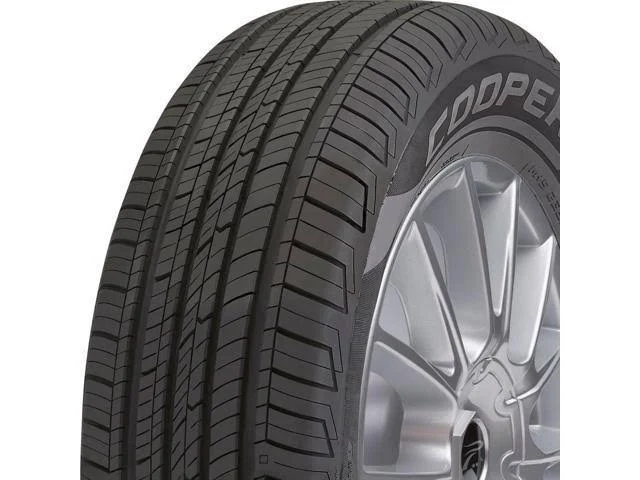 Cooper CS5 Grand Touring 235/60R16 100T Tire