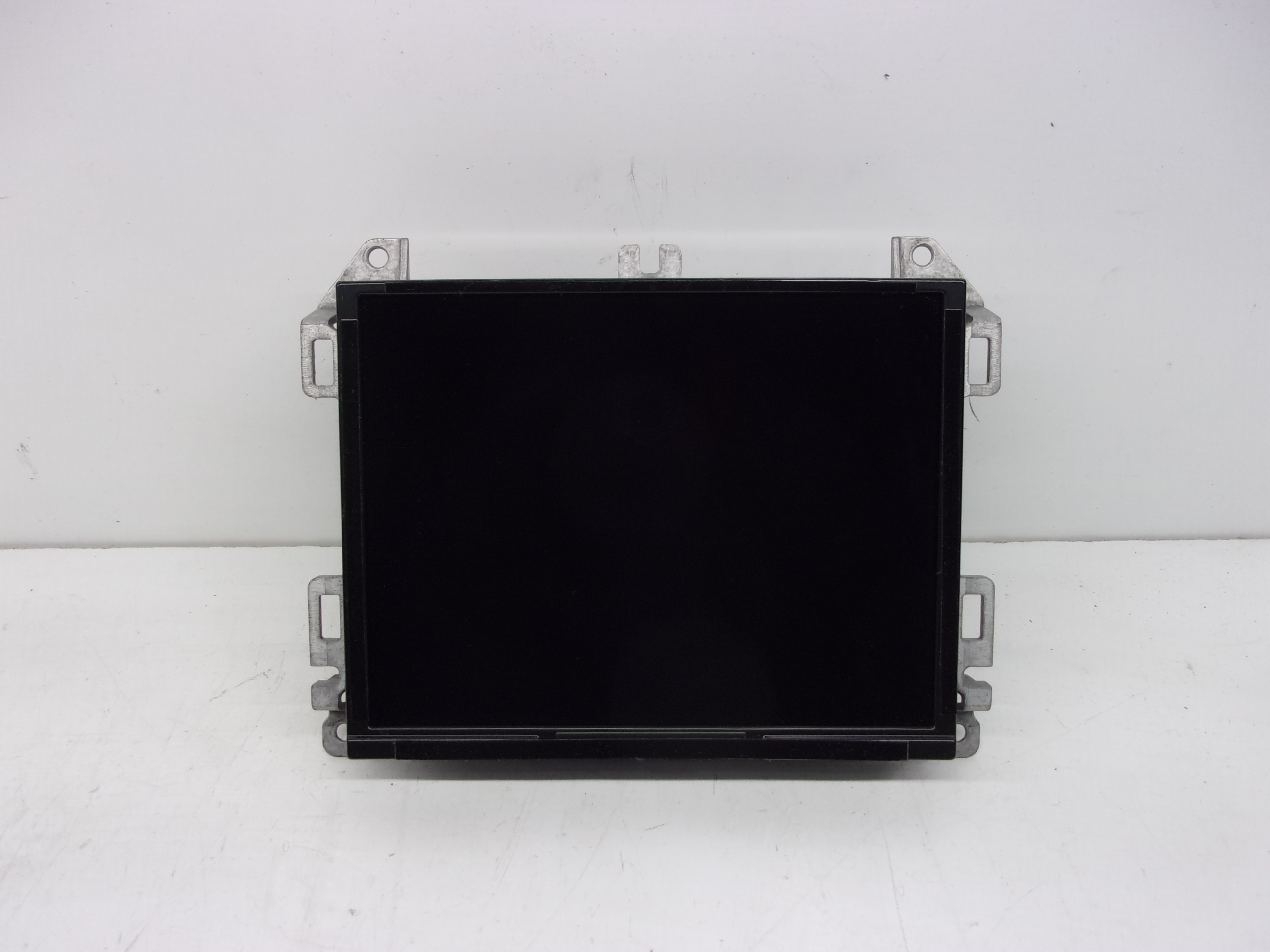 Pre-Owned 2022 Jeep Gladiator Multi Media Bluetooth Navigation Radio Receiver Display OEM (Good)