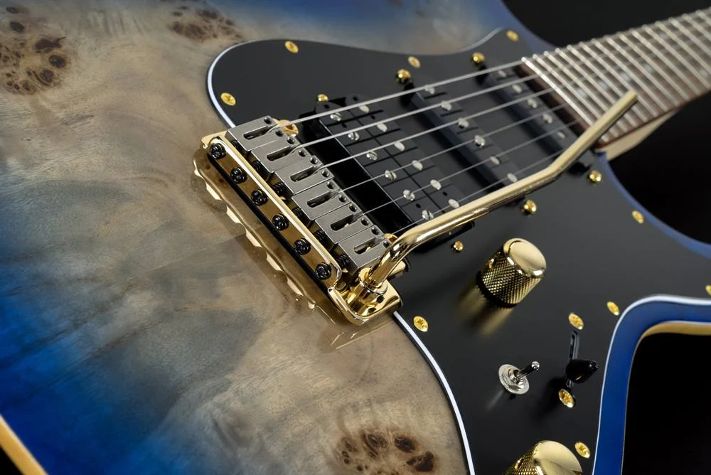 Michael Kelly Burl 60 Ultra Electric Guitar (Blue Burl)