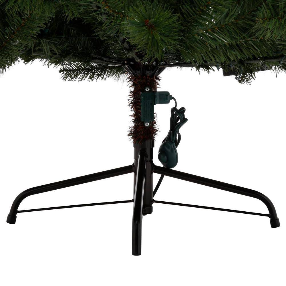 Home Holiday Accent 7 ft. Noble Fir Artificial Christmas Tree with 500 Clear Lights 1000 Tips