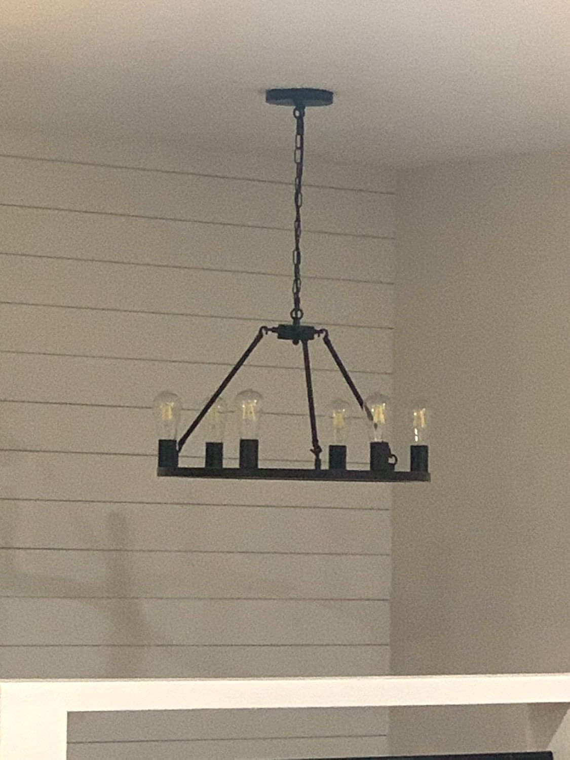 6-Light Black Industrial Farmhouse Chandelier, Wagon Wheel Modern Round Kitchen Island Lighting for Dinning Room Bedroom Foyer
