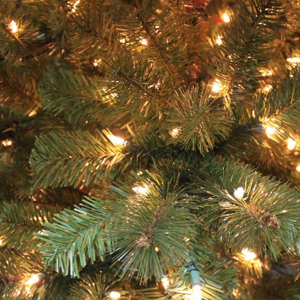Home Holiday Accent 7 ft. Noble Fir Artificial Christmas Tree with 500 Clear Lights 1000 Tips