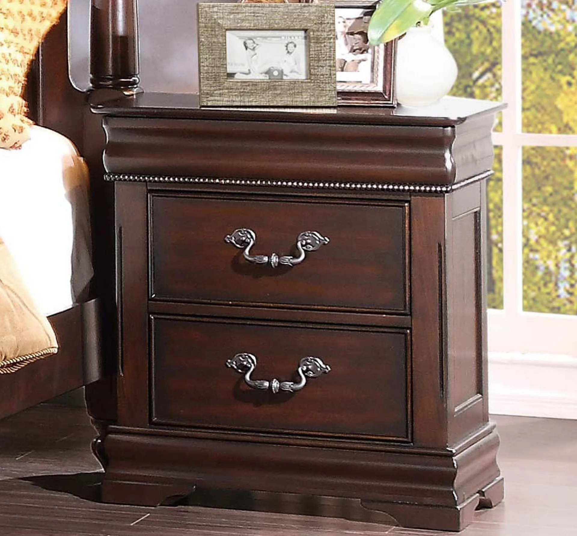 Martel Queen Louis Philippe 5 Piece Bedroom Set with Chest in Dark Cherry Finish