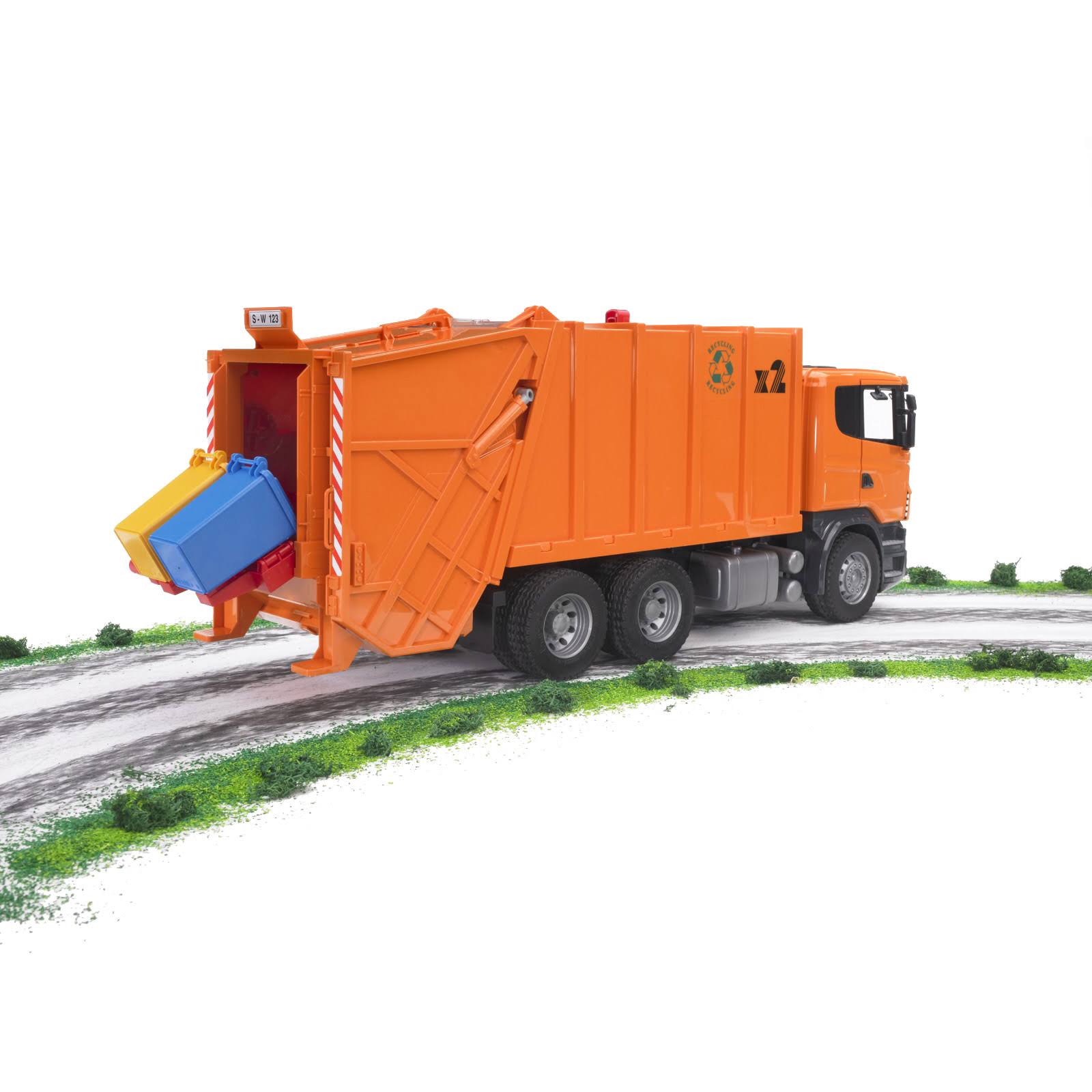 Bruder - SCANIA R-Series Garbage Truck, Orange