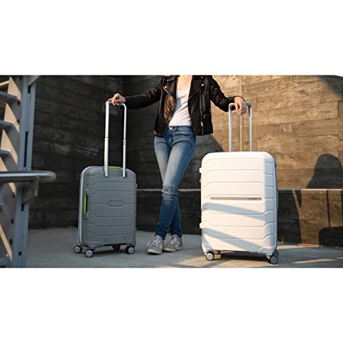 Samsonite Freeform 21-Inch Hardside Carry-On Luggage - Hardshell Carry-On Suitcase - TSA, Airline-Approved - Expandable Hard Shell, Smooth Rolling Spinner Wheels for Lightweight Travel - Navy