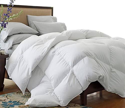 Super Oversized King California King Down Alternative Comforter (120 inch x 98 inch) 116 Ounces of Fill, White