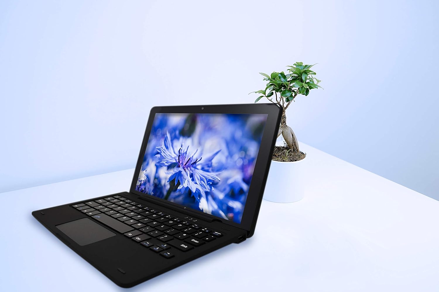 Fusion5 10.1" 2in1 Google Certified Android Laptop Tablet PC - (Powerful Processor, Android 10 Q, 3GB RAM, 32GB Storage, Dual Cameras, HD IPS, Type C, Bluetooth Tablet PC with Docking Keyboard)