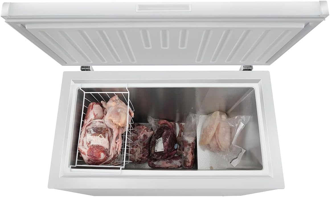 Chest Freezer 7.0 Cu.ft Solid Top Commercial Deep Chest Freezers with Lockable Stay-Open Lid and Convenient Pulley, Perfect for Kitchen Parlor, Small Freezer With Low Noise & Energy Saving
