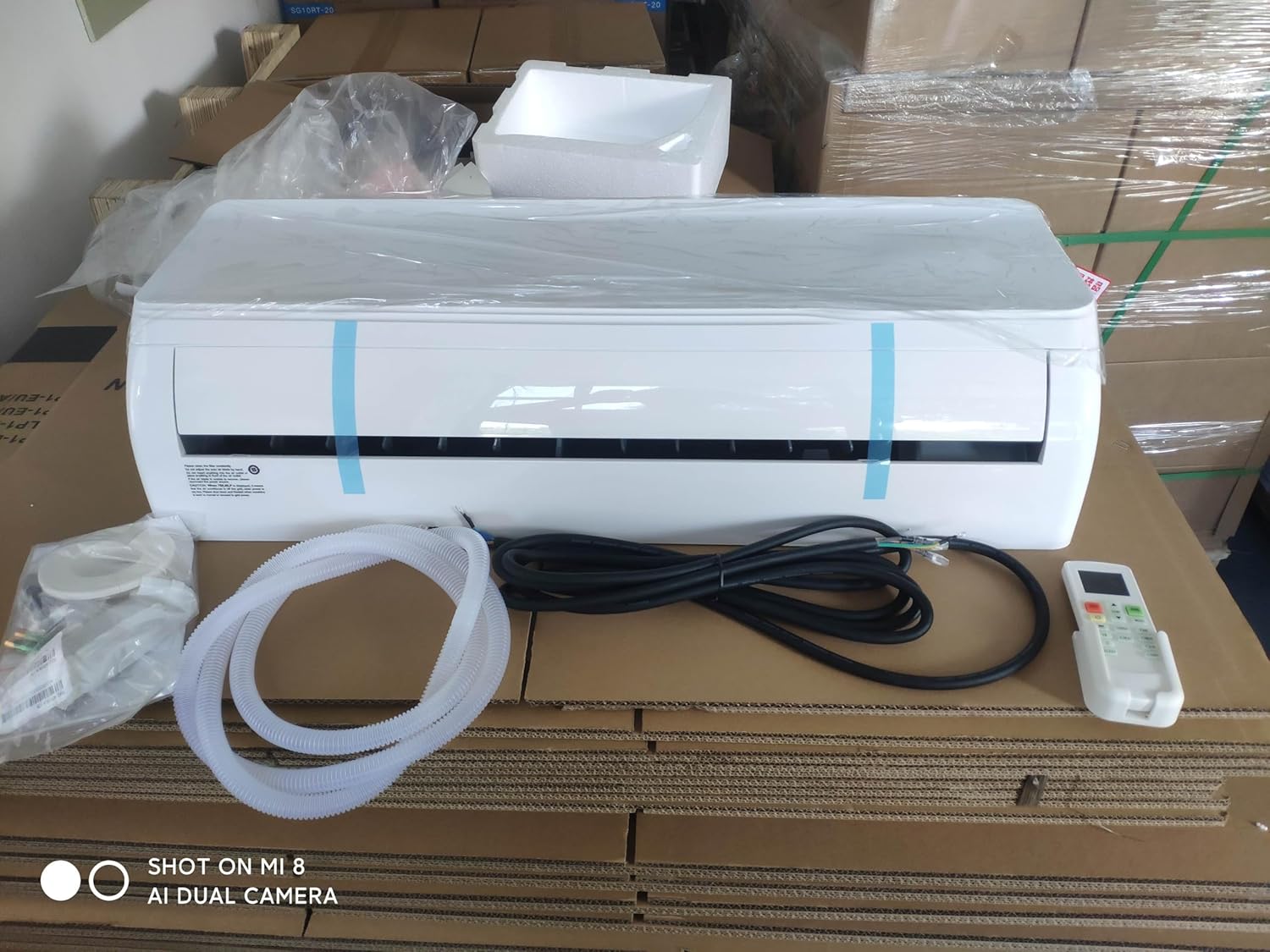 JNTECH 18000BTU Solar ACDC Inverter Ductless Mini Split Air Conditioner & Heater, Multi