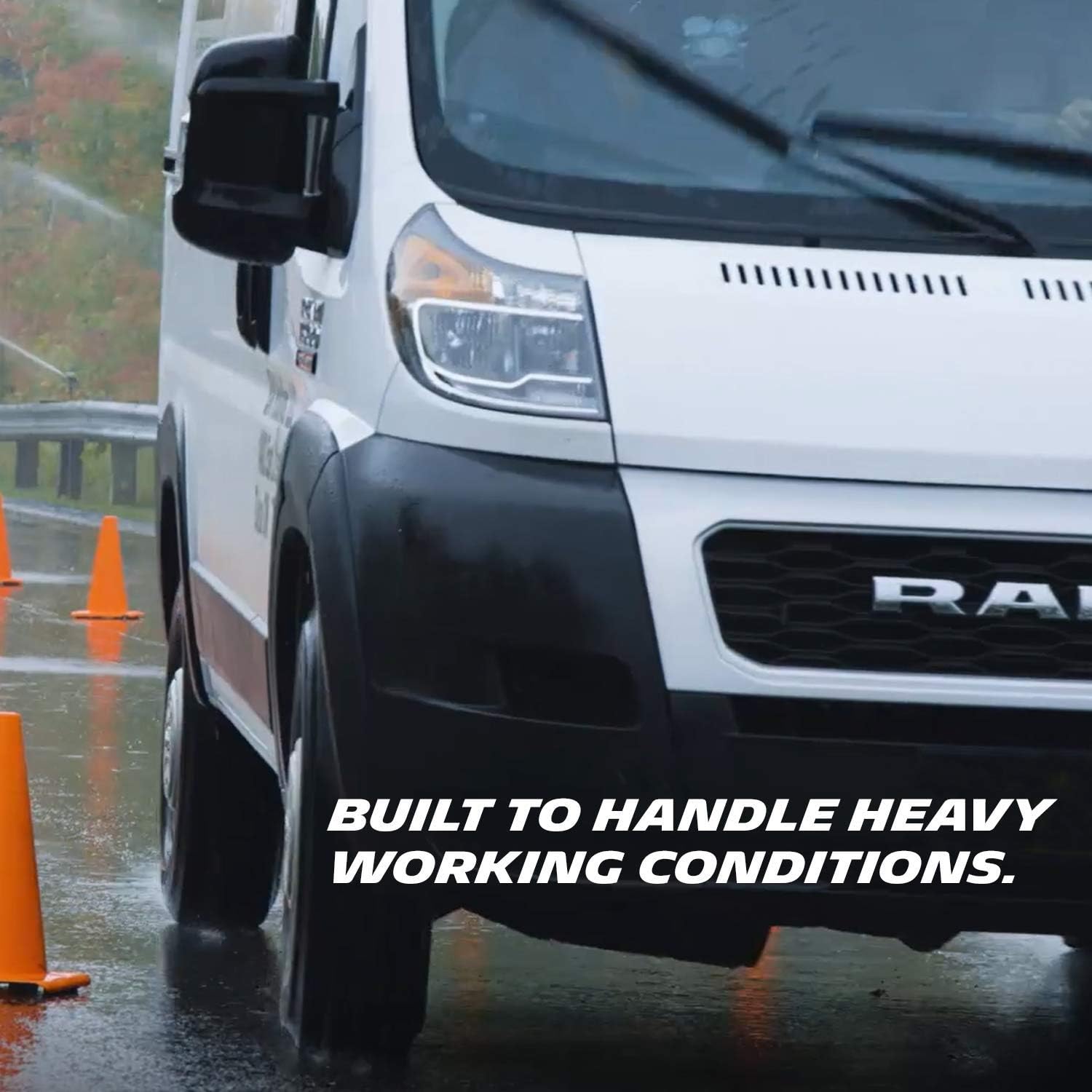 MICHELIN Agilis CrossClimate All-Season Radial Car Tire for Commercial Vehicles; LT225/75R16/E 115/112R