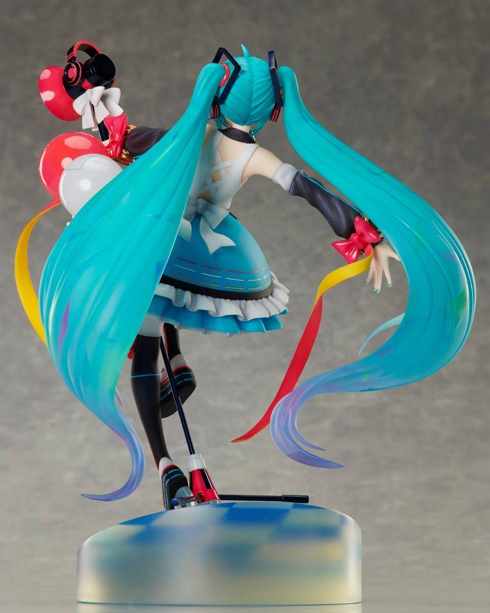Vocaloid: Hatsune Miku Magical Mirai 2018 Ver 1/7 Scale Figure