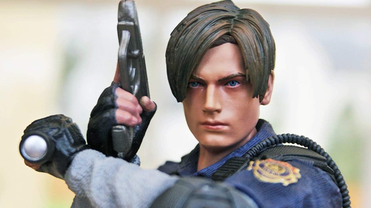 Capcom BIOHAZARD RE: 2 Z Version Collector's Edition Benefits Leon S. Kennedy PVC Figure Height:About 11.6 inch [Japan Import]