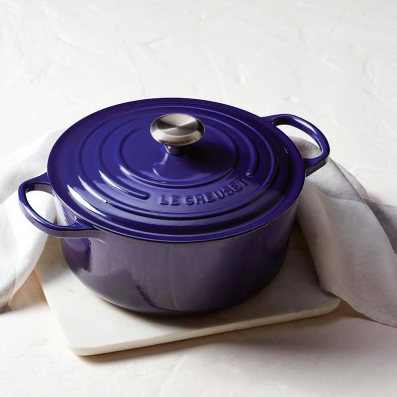 Le Creuset 3.5-Qt. Signature Round Dutch Oven - Indigo