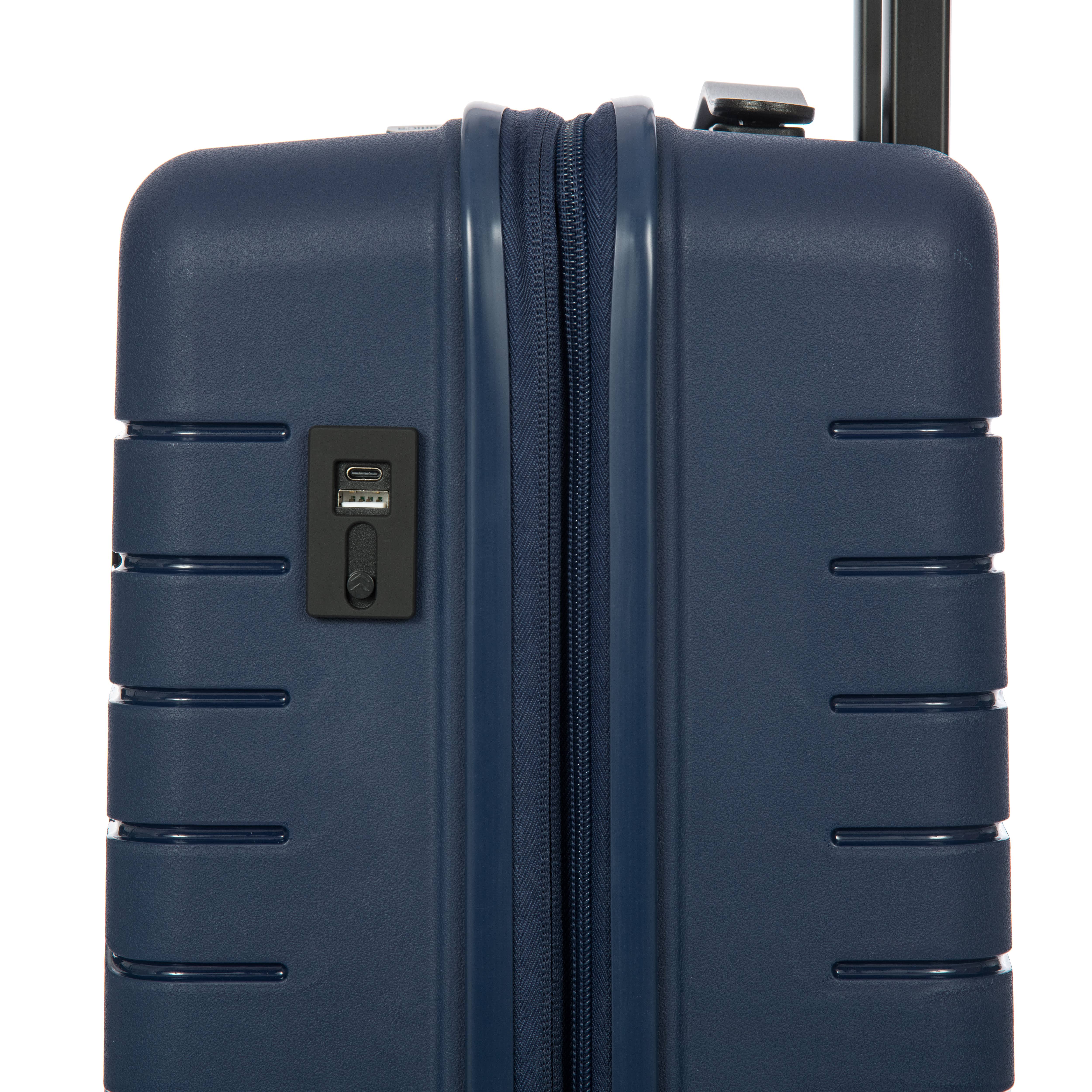 Bric&s Ulisse 21x22 Expandable Spinner (Ocean Blue)