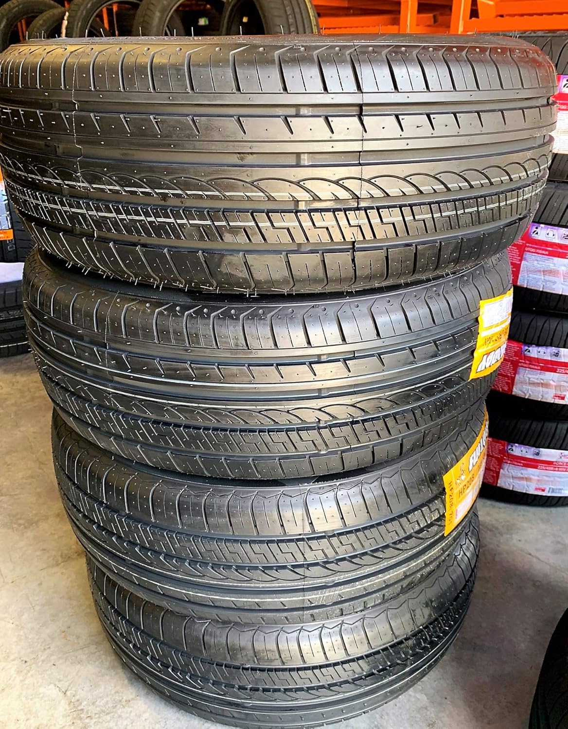 Fullway HP208 All-Season Performance Radial Tire-205/70R15 205/70/15 205/70-15 96H Load Range SL 4-Ply BSW Black Side Wall Pack of 2