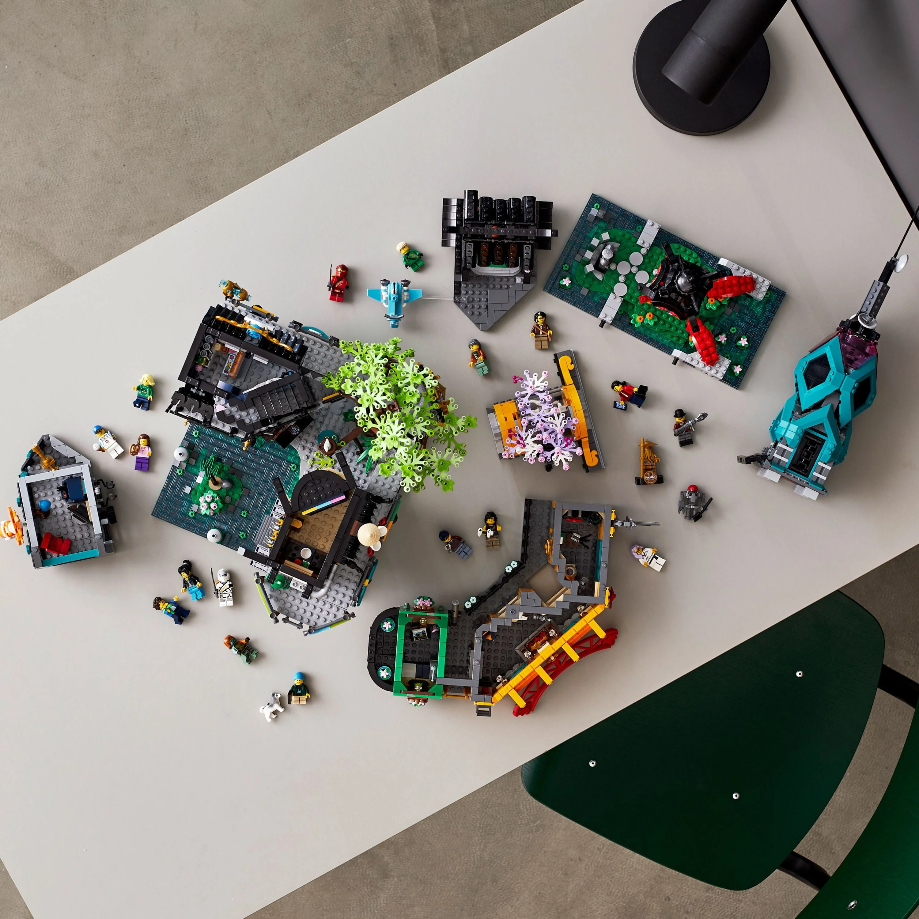 LEGO NINJAGO NINJAGO City Gardens 71741 Building Toy Featuring 19 Minifigures (5,685 Pieces)