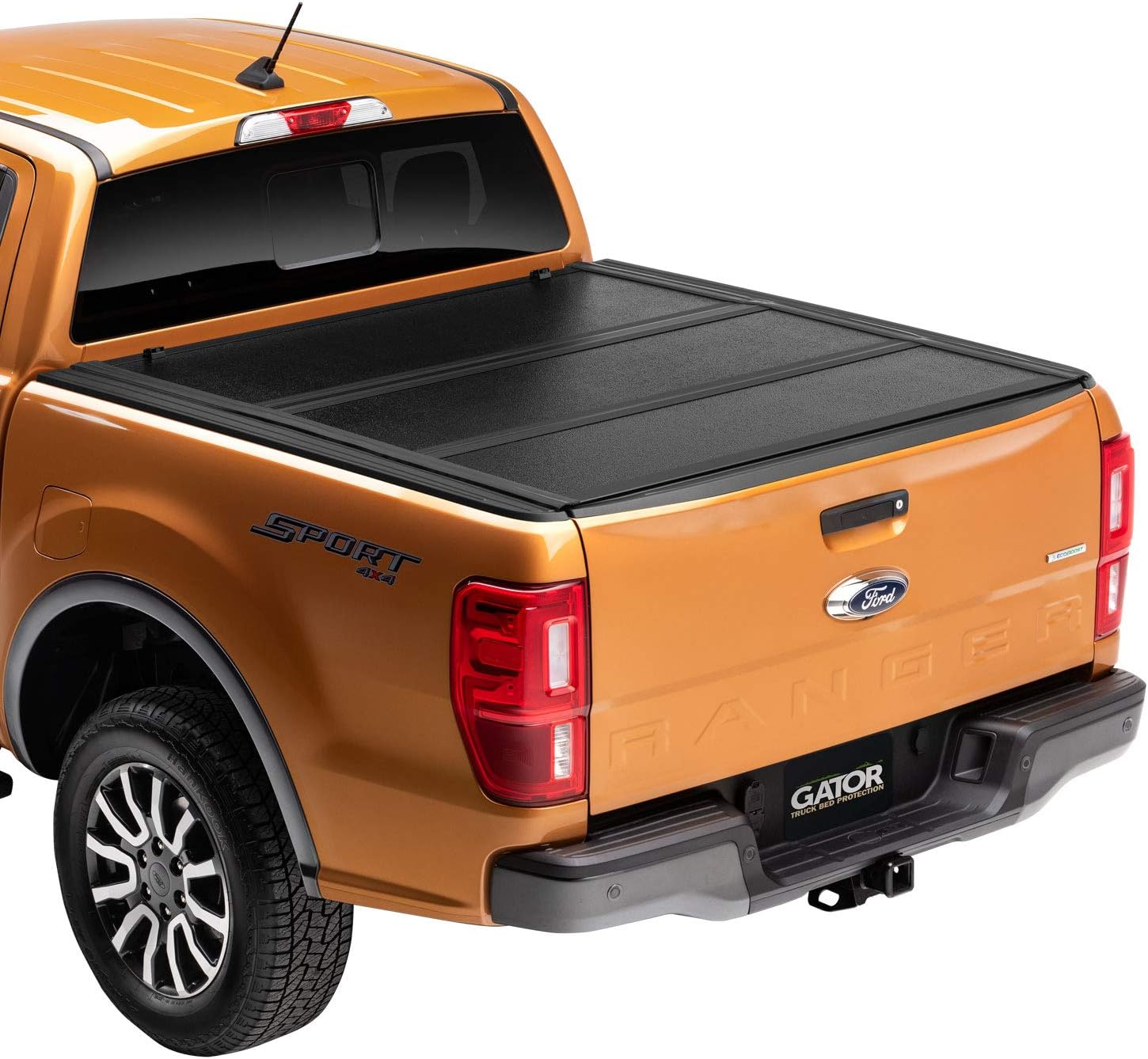 Gator EFX Hard Tri-Fold Truck Bed Tonneau Cover | GC14002 | Fits 2015 - 2022 Chevy/GMC Colorado/Canyon 5' 3" Bed (62.7")