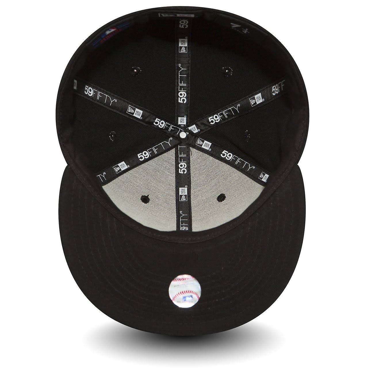 New Era 59FIFTY New York NY Yankees Blackout Fitted Hat (Black/Black) Mens Cap