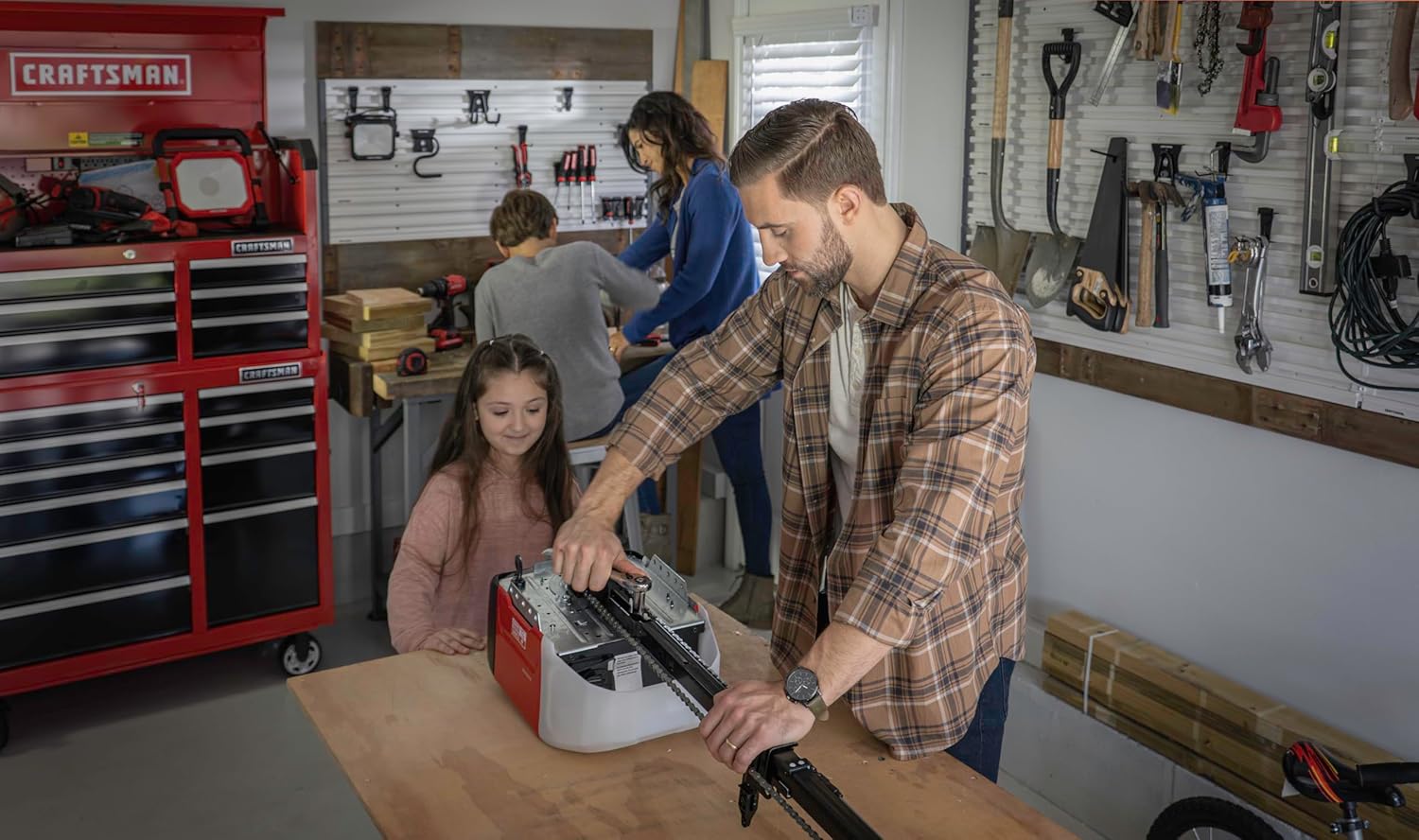 CRAFTSMAN 1/2-HP Chain Drive Garage Door Opener