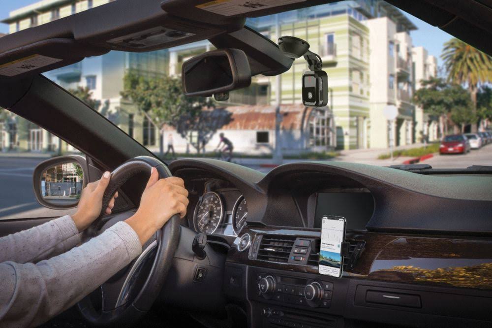 Scosche - Smart Dash Camera with Nexar - Black