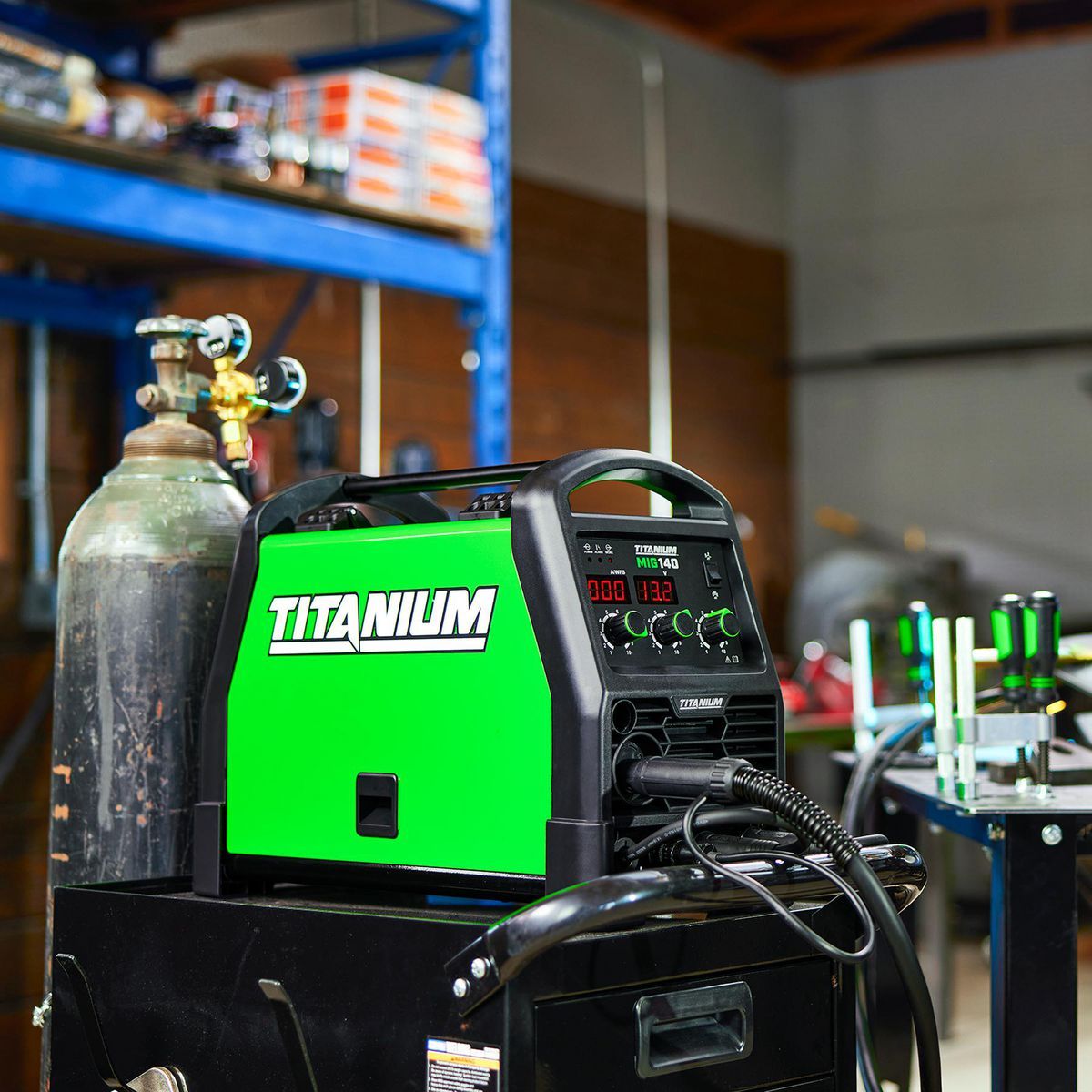 TITANIUM MIG 140 Professional Welder with 120V Input