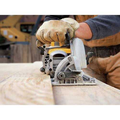 Dewalt Worm Drive Circular Saw DWS535B - Shop Hardware Tools Online Store