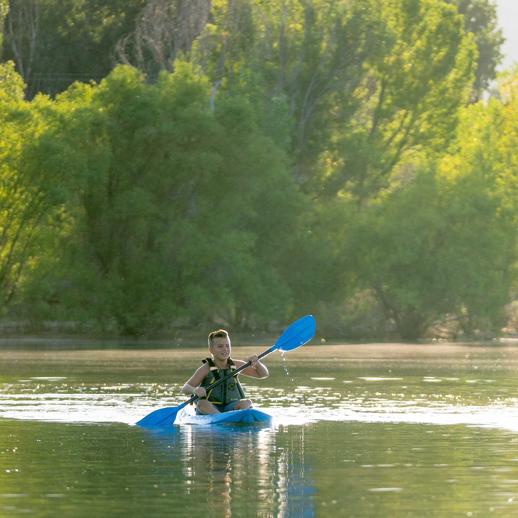 Lifetime Wave 6 ft Youth Kayak, Blue (90097)
