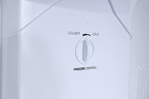 Winia 18 cu. Ft. Top Freezer