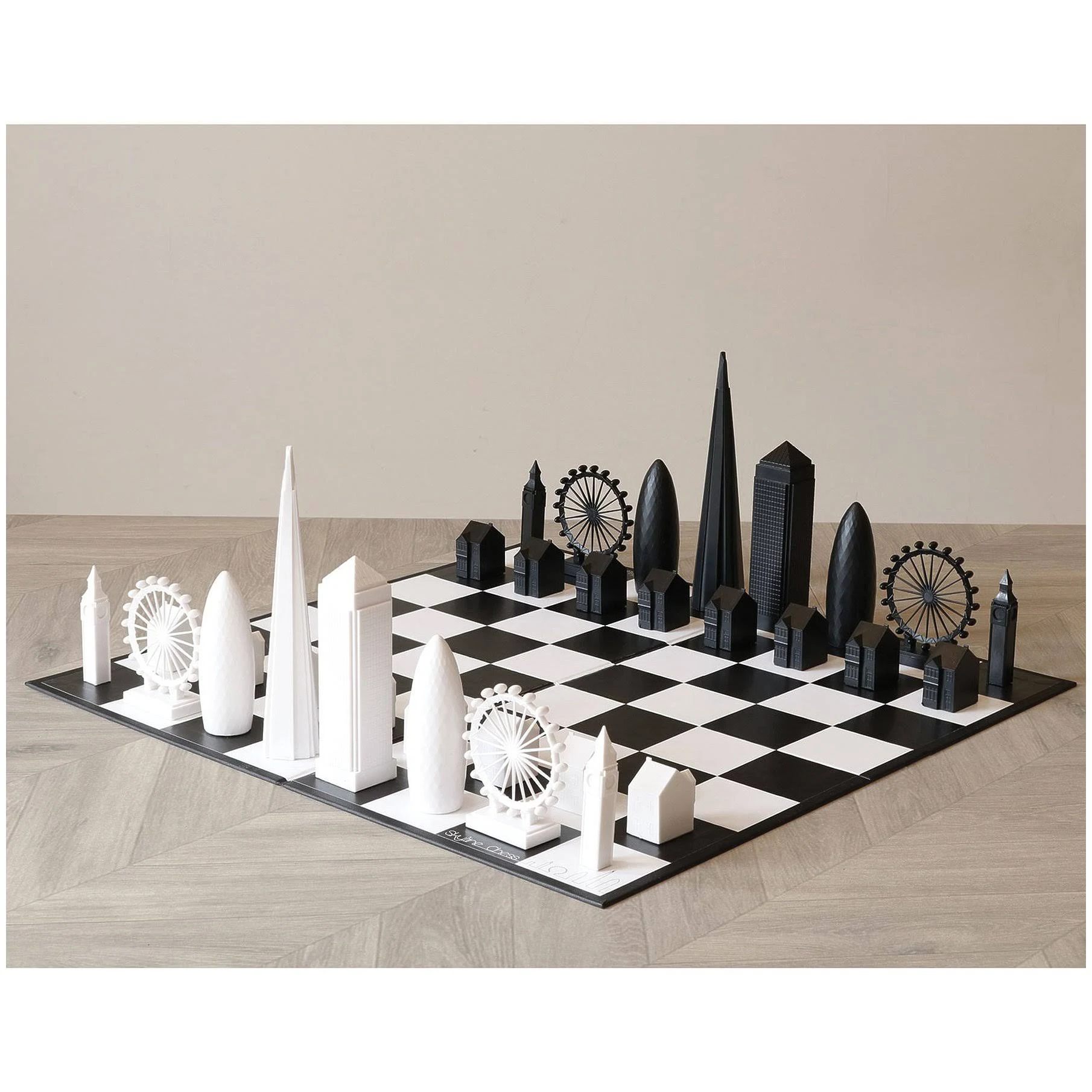 Skyline Chess Set: London
