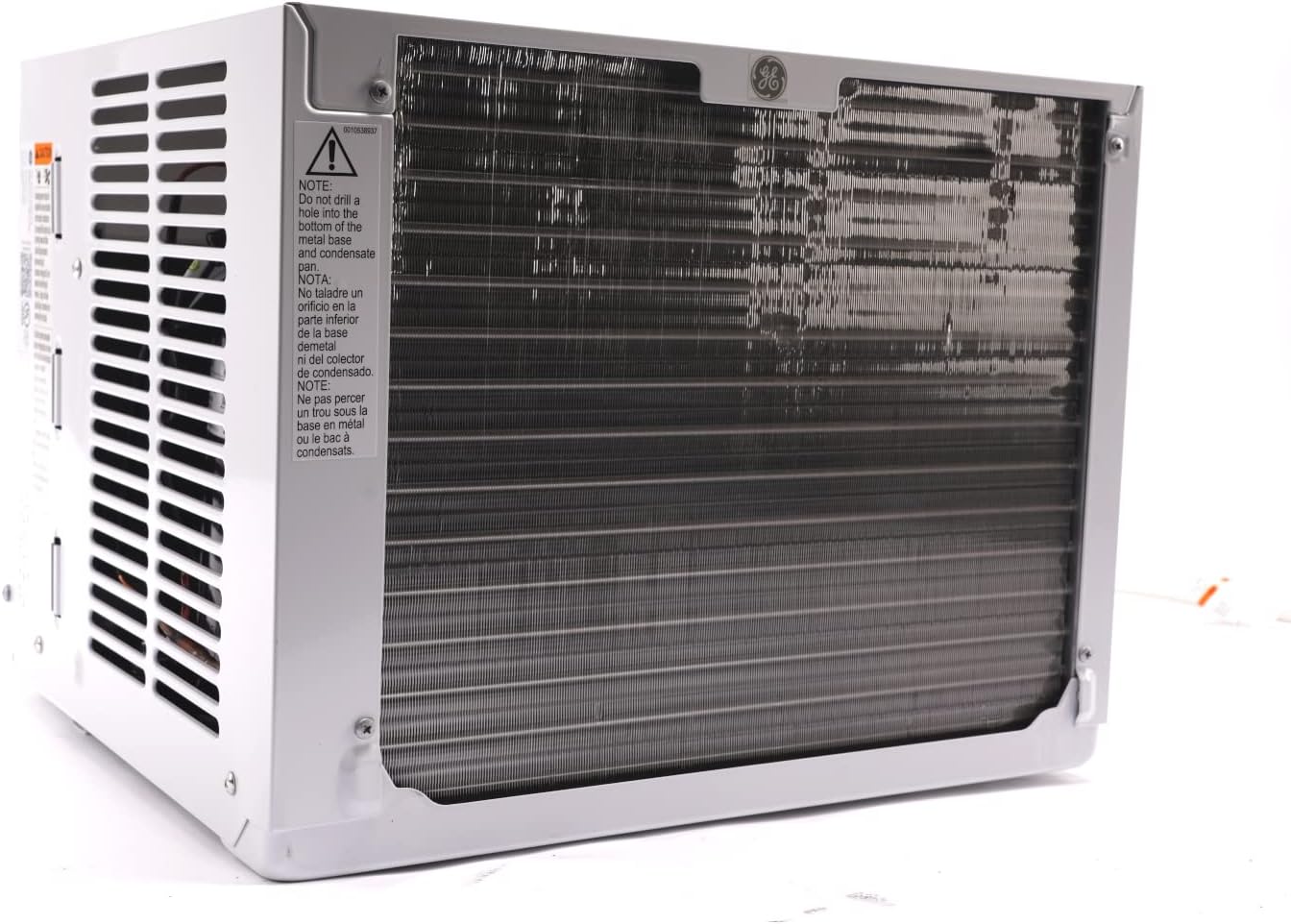 GE AHV05LZ Window Air Conditioner with 5050 BTU Cooling Capacity, 115 Volts in White OPEN BOX