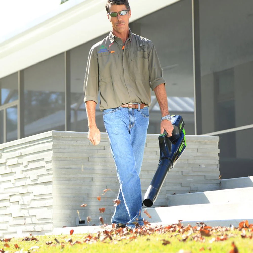 Greenworks PRO 80V 125 MPH - 500 CFM Cordless Blower, 2.0 AH Battery and Charger Included